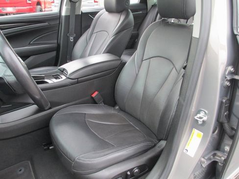 Used 2019 Buick LaCrosse Essence w/ Sights and Sounds Package image 16