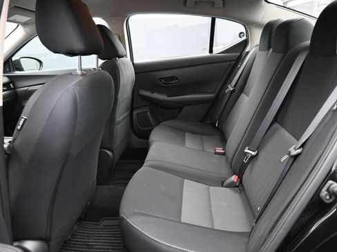 Used 2024 Nissan Sentra SV FWD image 12