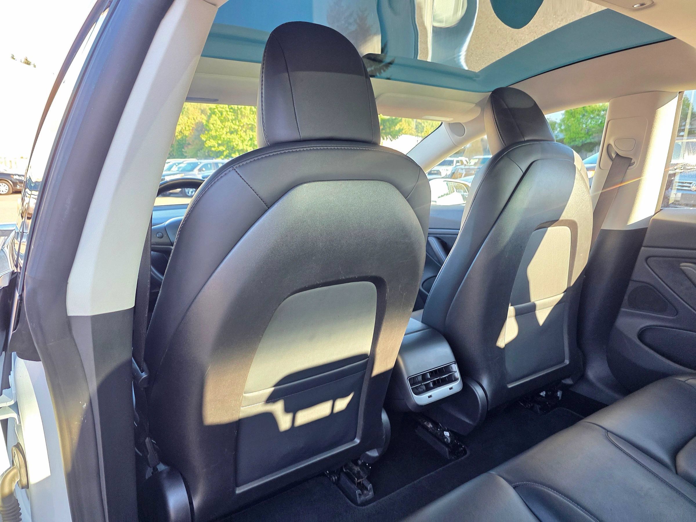 Used 2018 Tesla Model 3 Long Range AWD/4WD image 49