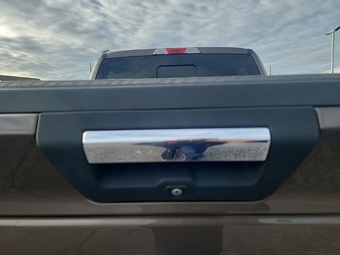 Used 2017 Ford F150 XLT w/ Equipment Group 302A Luxury image 6