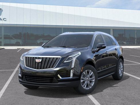 New 2025 Cadillac XT5 Luxury w/ LPO, Floor Liner Package image 7