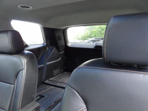Used 2019 Chevrolet Traverse Premier AWD/4WD image 9