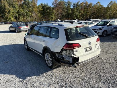 Used 2019 Volkswagen Golf Alltrack S