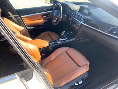 Used 2017 BMW 330i Gran Turismo xDrive image 15