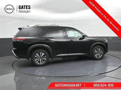 New 2025 Nissan Pathfinder SL