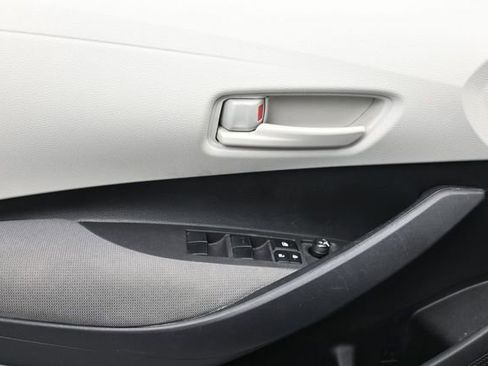 Used 2024 Toyota Corolla LE FWD image 12