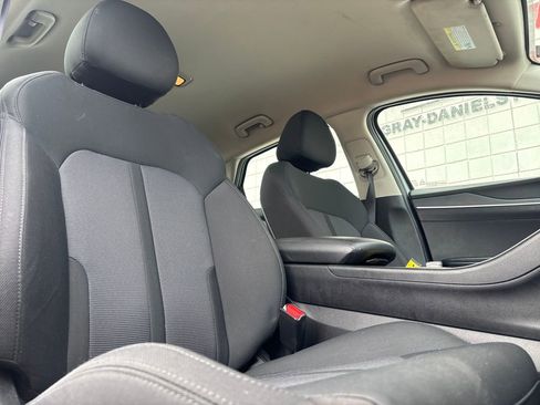 Used 2023 Kia K5 LXS image 25