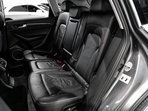 Used 2017 Audi Q5 2.0T Premium Plus w/ Technology Package image 51