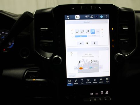 Used 2024 RAM 2500 Laramie w/ Night Edition image 16