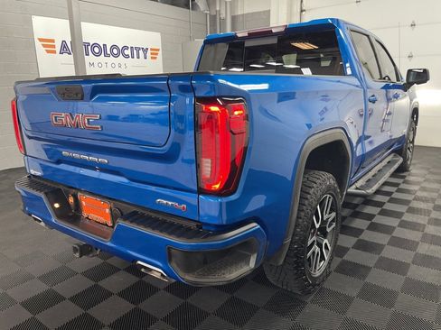 Used 2022 GMC Sierra 1500 AT4 w/ AT4 Preferred Package image 9