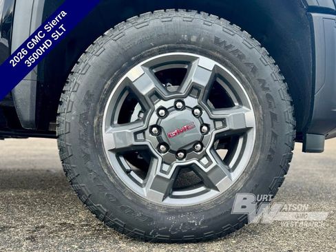 New 2026 GMC Sierra 3500 SLT w/ SLT Premium Package image 10