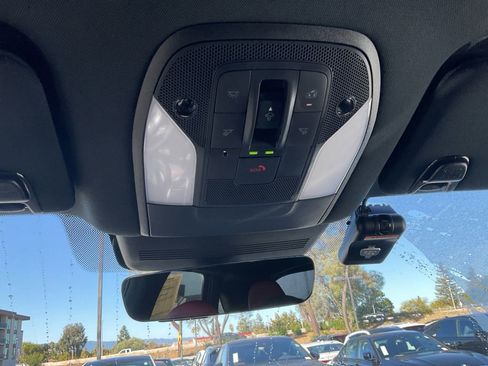 Used 2025 INFINITI QX50 Sport image 25