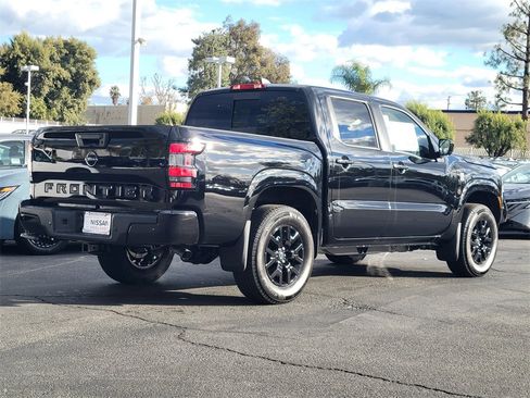 New 2026 Nissan Frontier SV w/ All-Weather Content Package image 2