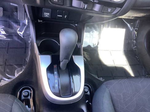 Used 2016 Honda Fit EX image 18