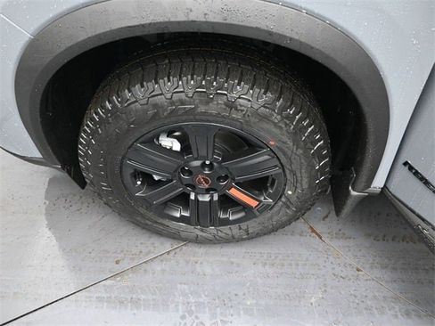 New 2026 Nissan Rogue SV image 34