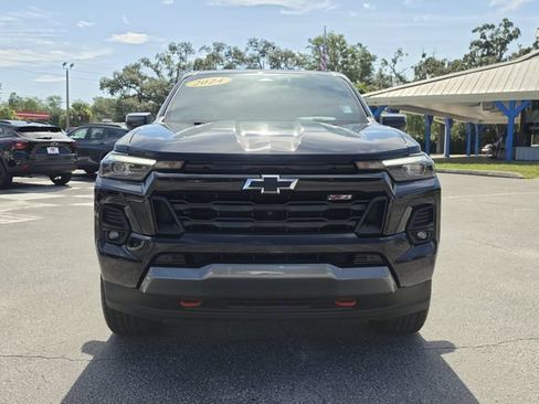 Used 2024 Chevrolet Colorado Z71 w/ Z71 Convenience Package 2 AWD/4WD image 9