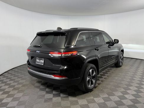 Used 2024 Jeep Grand Cherokee Limited 4xe AWD/4WD image 7