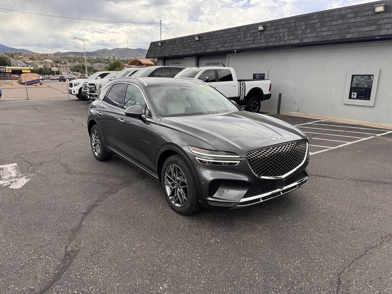 Used 2022 Genesis GV70 2.5T w/ Advanced Package AWD/4WD image 1