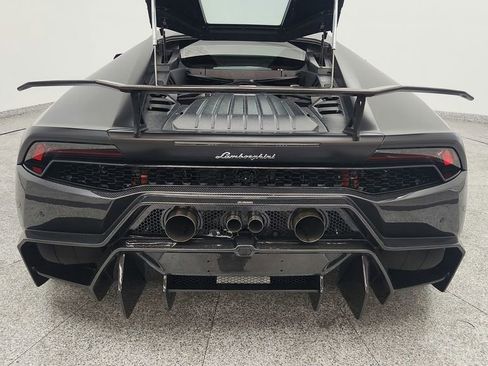 Used 2015 Lamborghini Huracan LP 610-4 AWD/4WD image 20