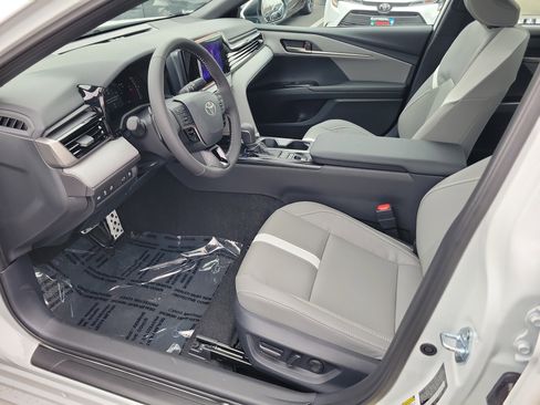 New 2026 Toyota Camry SE image 11