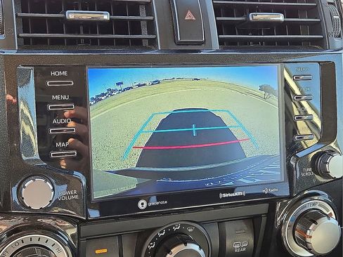 Used 2024 Toyota 4Runner TRD Off-Road Premium image 29