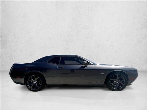 Used 2015 Dodge Challenger R/T w/ Quick Order Package 28B R/T RWD image 5