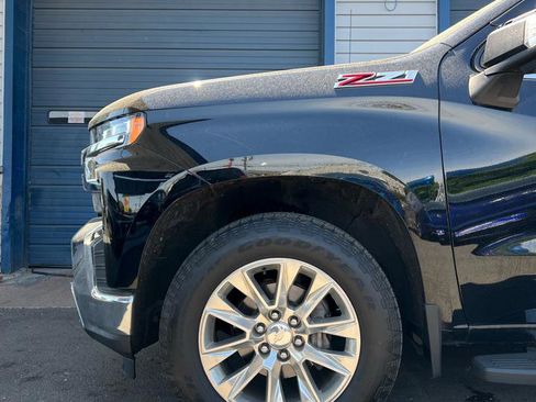 Used 2019 Chevrolet Silverado 1500 LTZ w/ LTZ Premium Package AWD/4WD image 2