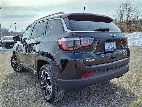 Used 2022 Jeep Compass Limited image 36