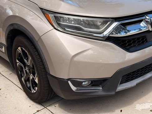 Used 2019 Honda CR-V Touring image 9