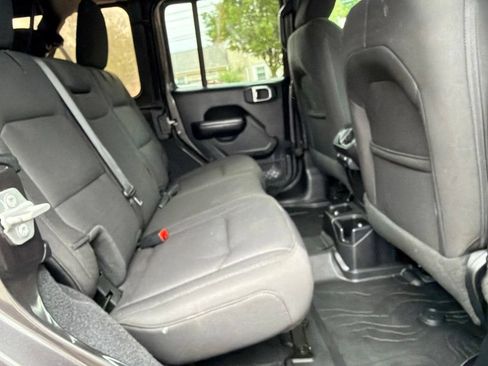 Used 2020 Jeep Wrangler Unlimited Sport S AWD/4WD image 29