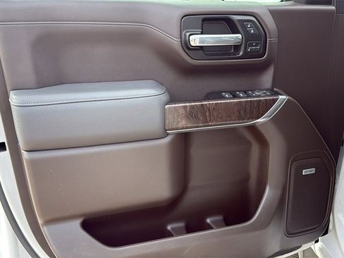 Used 2019 GMC Sierra 1500 Denali w/ Denali Ultimate Package image 7