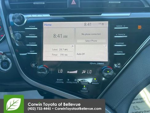 Used 2019 Toyota Camry XSE FWD image 12
