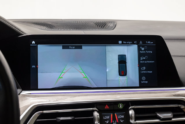 Used 2019 BMW X5 xDrive40i w/ Executive Package AWD/4WD image 13