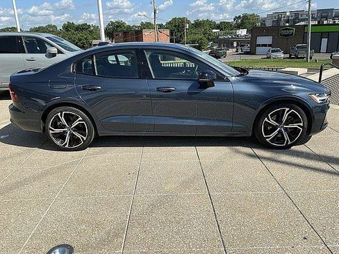 Used 2025 Volvo S60 B5 Core AWD/4WD image 7