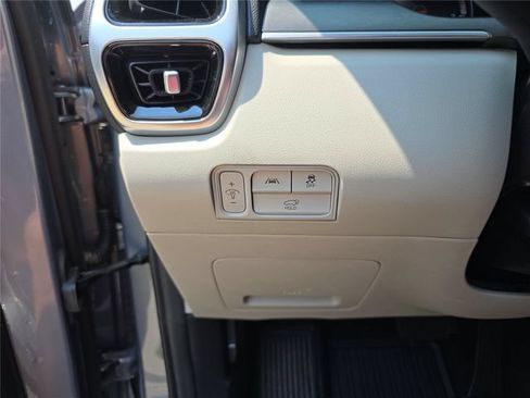 Used 2022 Kia Sorento SX AWD/4WD image 35