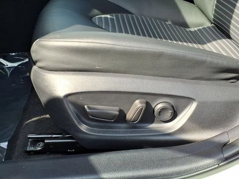 Certified 2024 Toyota Camry SE FWD image 15