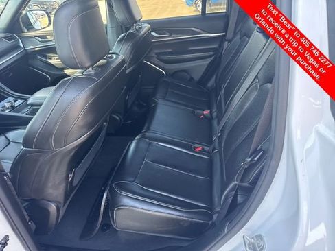 Used 2024 Jeep Grand Cherokee Limited 4xe image 13