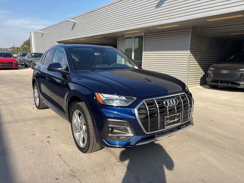 Used 2021 Audi Q5 2.0T Premium Plus image 3
