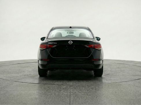 Used 2025 Nissan Sentra SV image 7