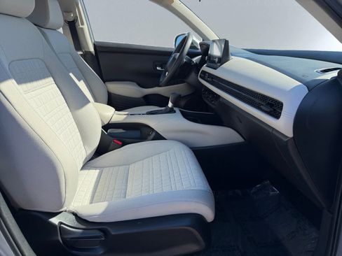 Used 2023 Honda HR-V LX image 21