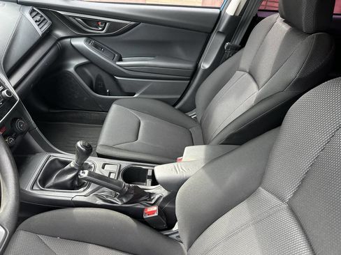 Used 2018 Subaru Impreza 2.0i AWD/4WD image 12