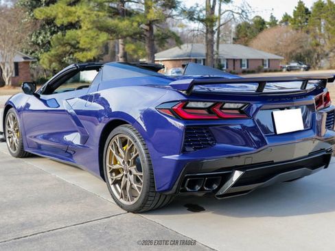 Used 2025 Chevrolet Corvette Stingray Premium Conv w/ Z51 Performance Package RWD image 6