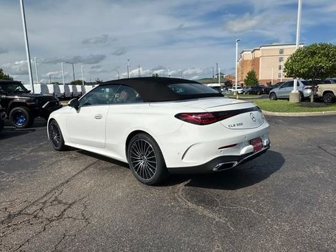 New 2027 Mercedes-Benz CLE 300 4MATIC Cabriolet image 12