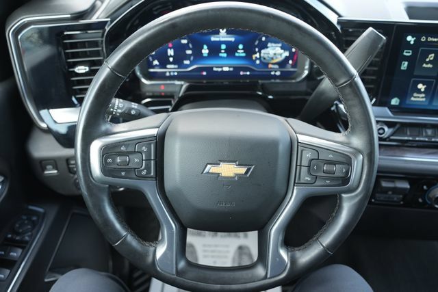 Used 2024 Chevrolet Silverado 2500 LTZ AWD/4WD image 27