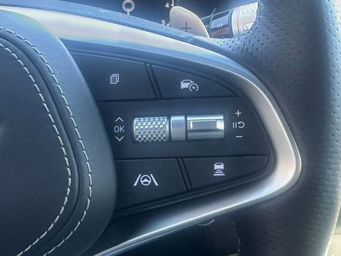 Used 2025 Genesis GV70 3.5T Sport w/ Sport Advanced Package image 33