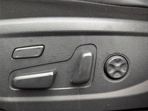 Used 2022 Hyundai Palisade Calligraphy image 24