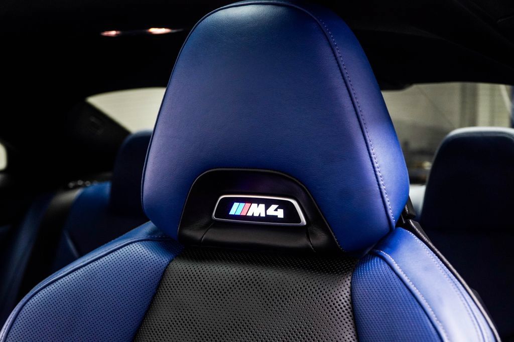 Used 2022 BMW M4 Coupe w/ Executive Package RWD image 52