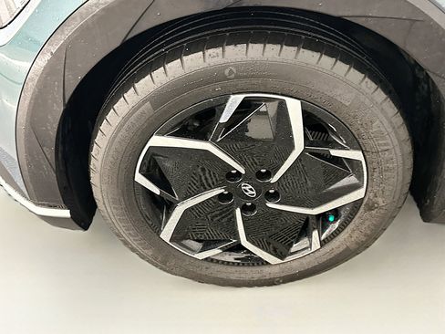 Used 2024 Hyundai Ioniq 5 SEL AWD/4WD image 11