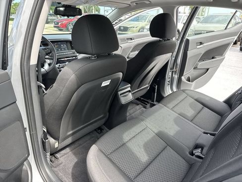 Used 2020 Hyundai Elantra Value Edition w/ Winter Weather Package FWD image 34