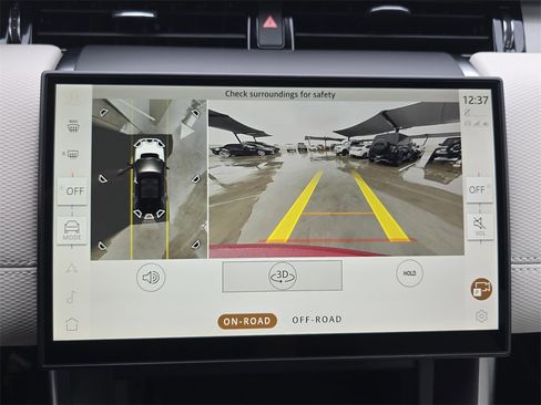 New 2026 Land Rover Discovery Sport Landmark image 23